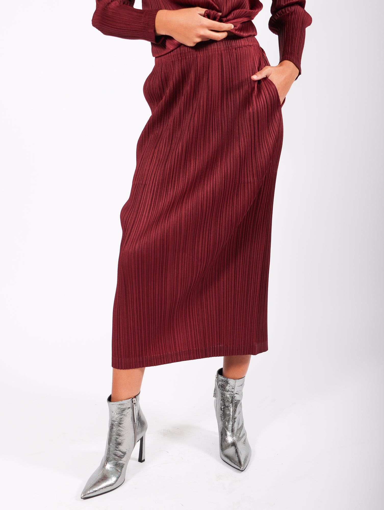 Monthly Colors October Skirt in Brown by Pleats Please Issey Miyake –  Idlewild