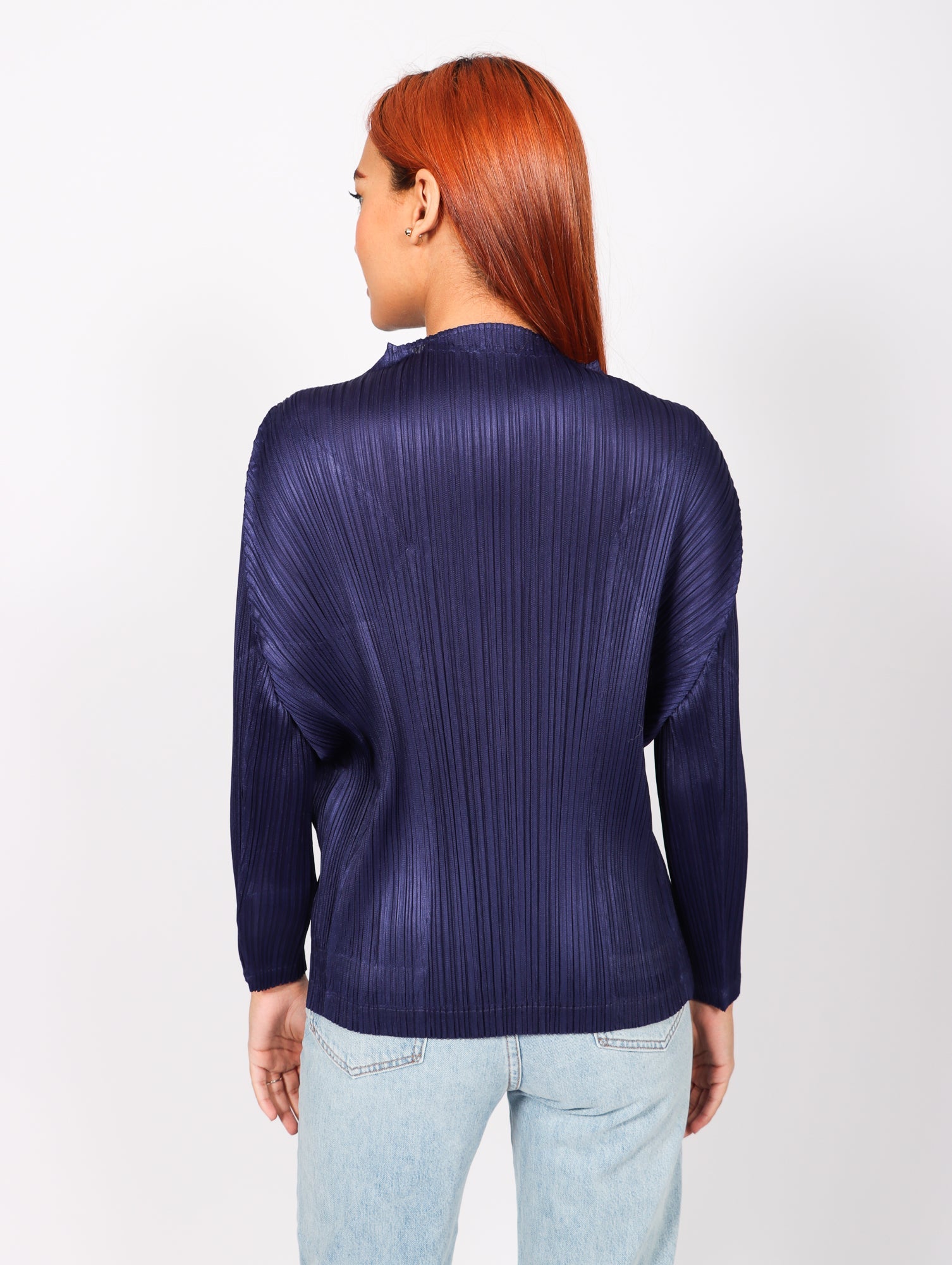 Pleats Please Issey Miyake Pleated Round-neck T-shirt in Blue