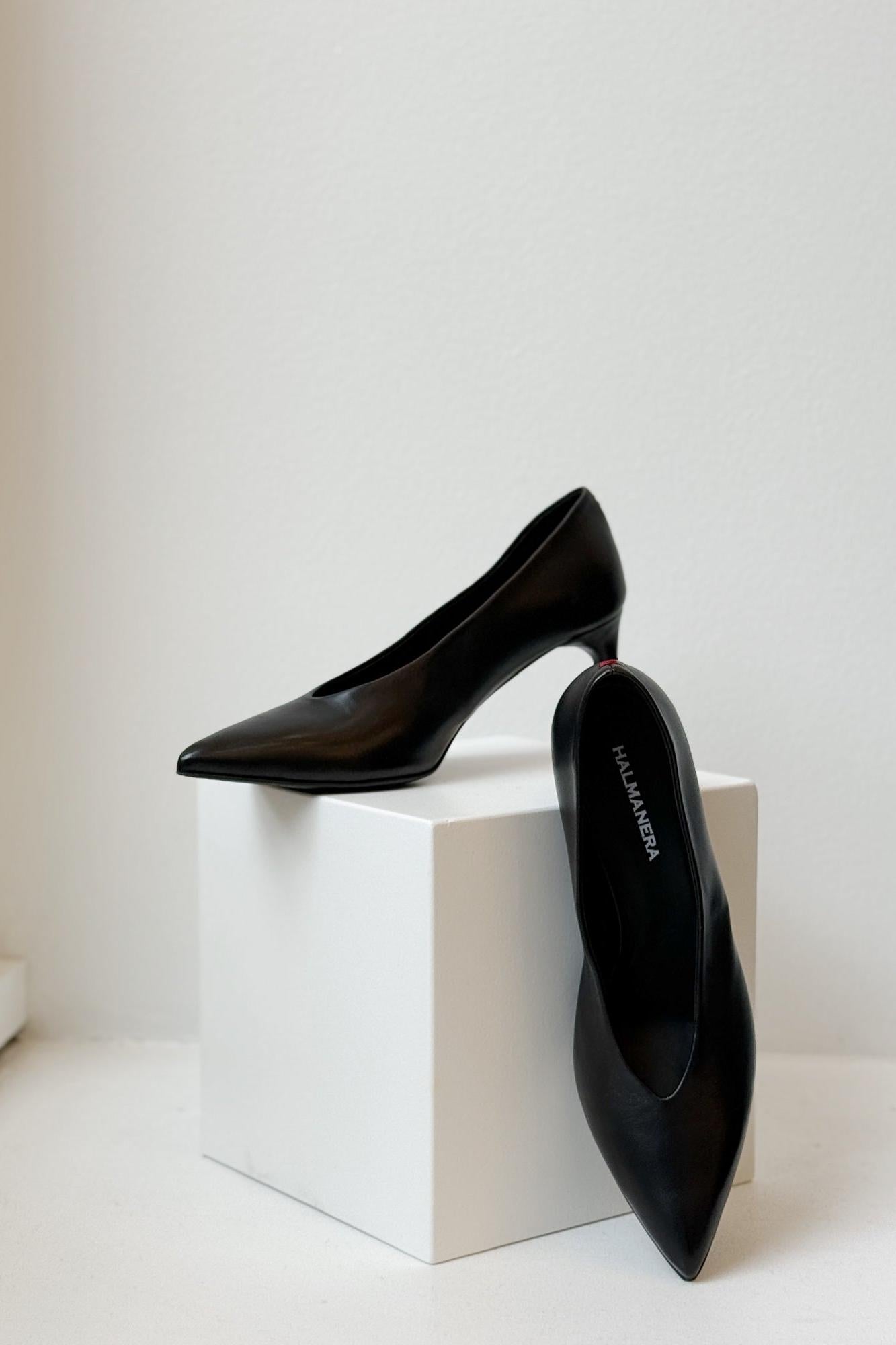 Got Scarpa Heel in Baron Nero by Halmanera-Halmanera-Idlewild