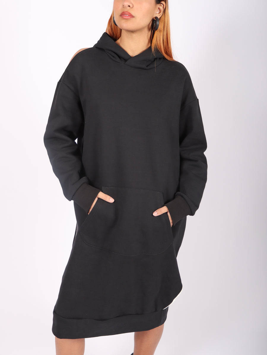 Link Sweatshirt Dress in Black by Novemb3r-Idlewild