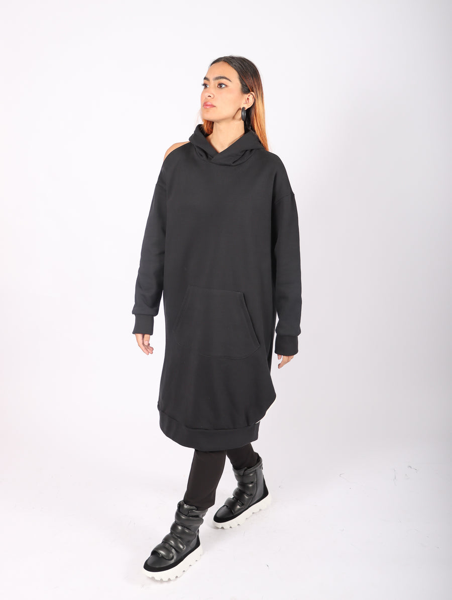 Link Sweatshirt Dress in Black by Novemb3r-Idlewild