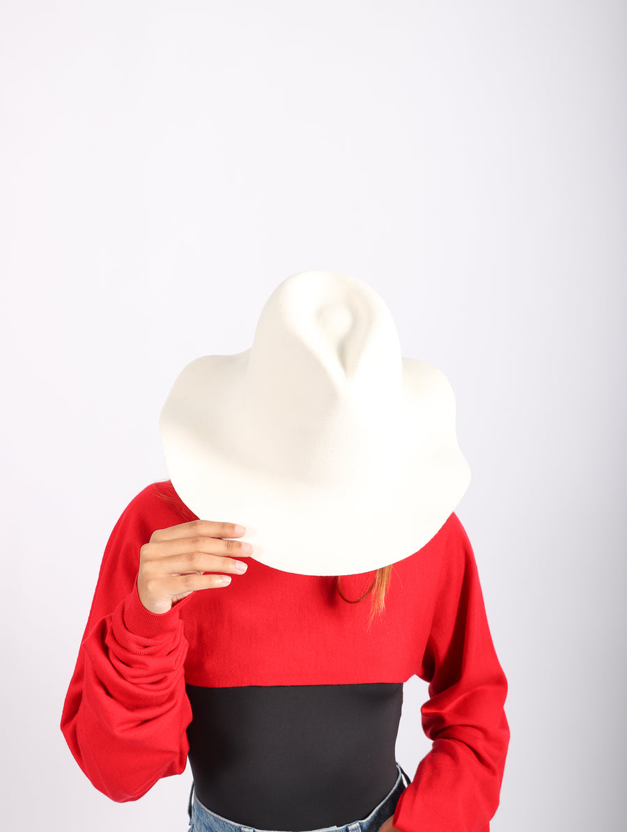 Spaventa Lapin Hat in White by Reinhard Plank-Idlewild