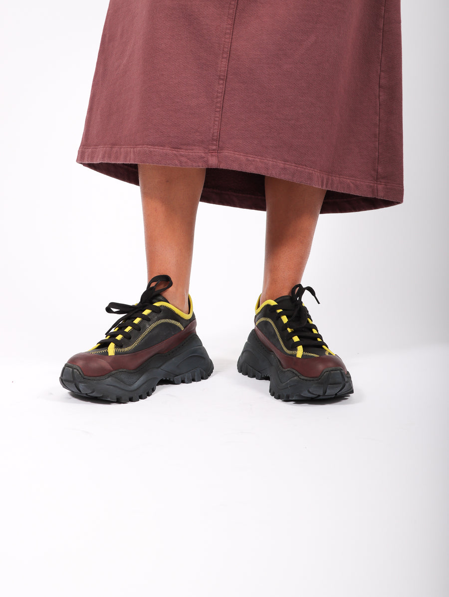 Low Top Sneakers in Nero Kombi by Lofina-Idlewild