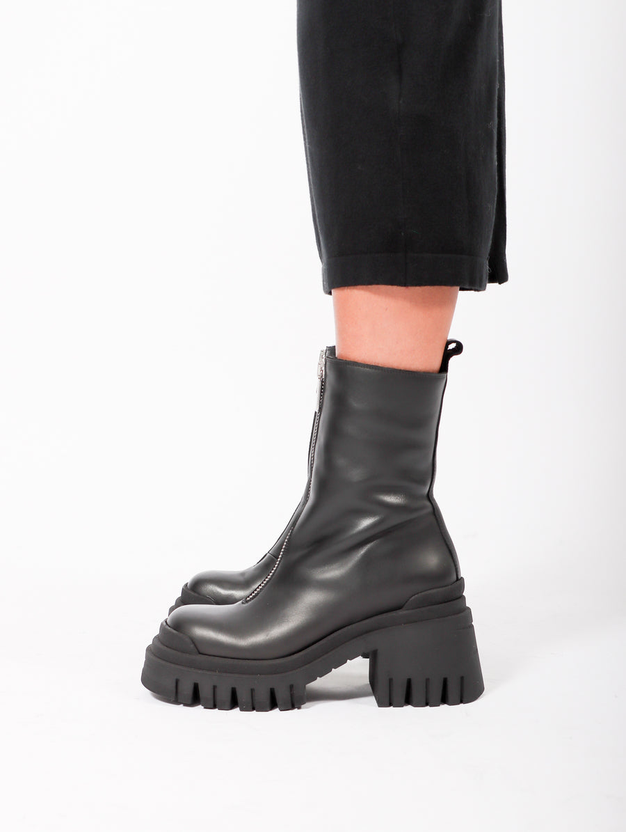 Mattia Capezzani Woman Black Boots