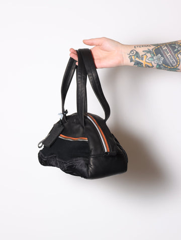 Mini Traveler Bag in Black by Minnessak