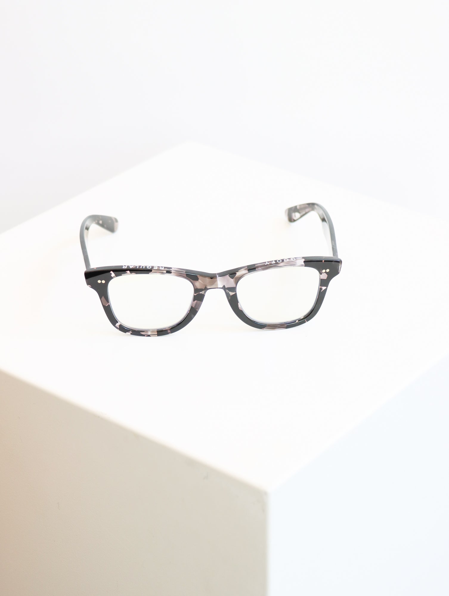 Porgy Backstage Readers in Black Tortoise by Caddis-Caddis Eyewear-Idlewild