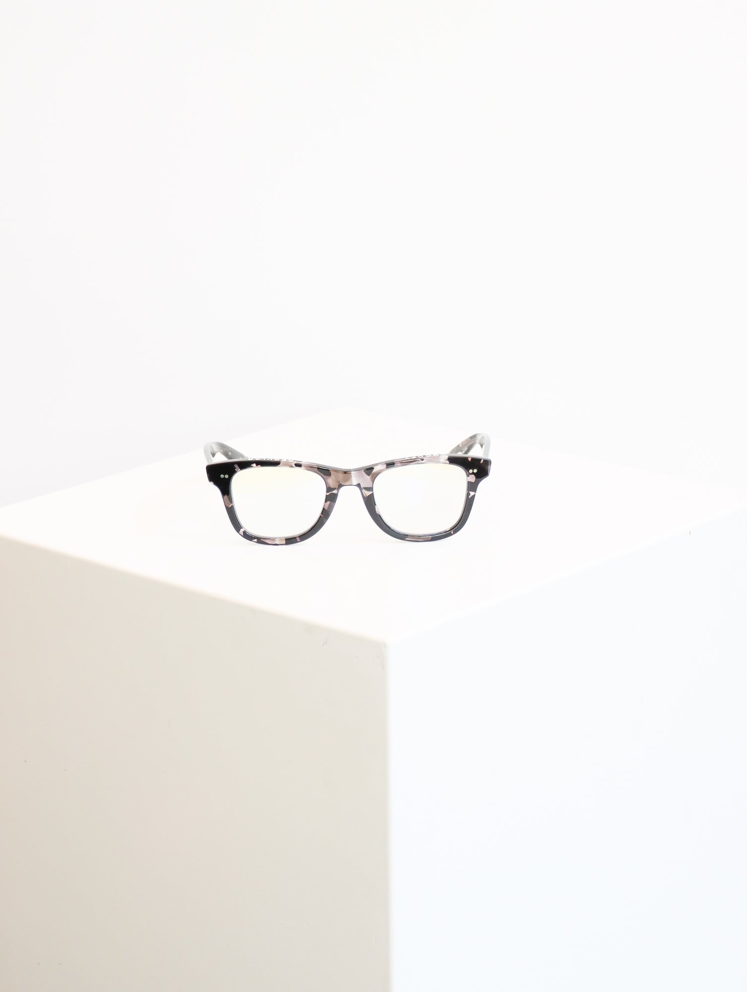 Porgy Backstage Readers in Black Tortoise by Caddis-Caddis Eyewear-Idlewild