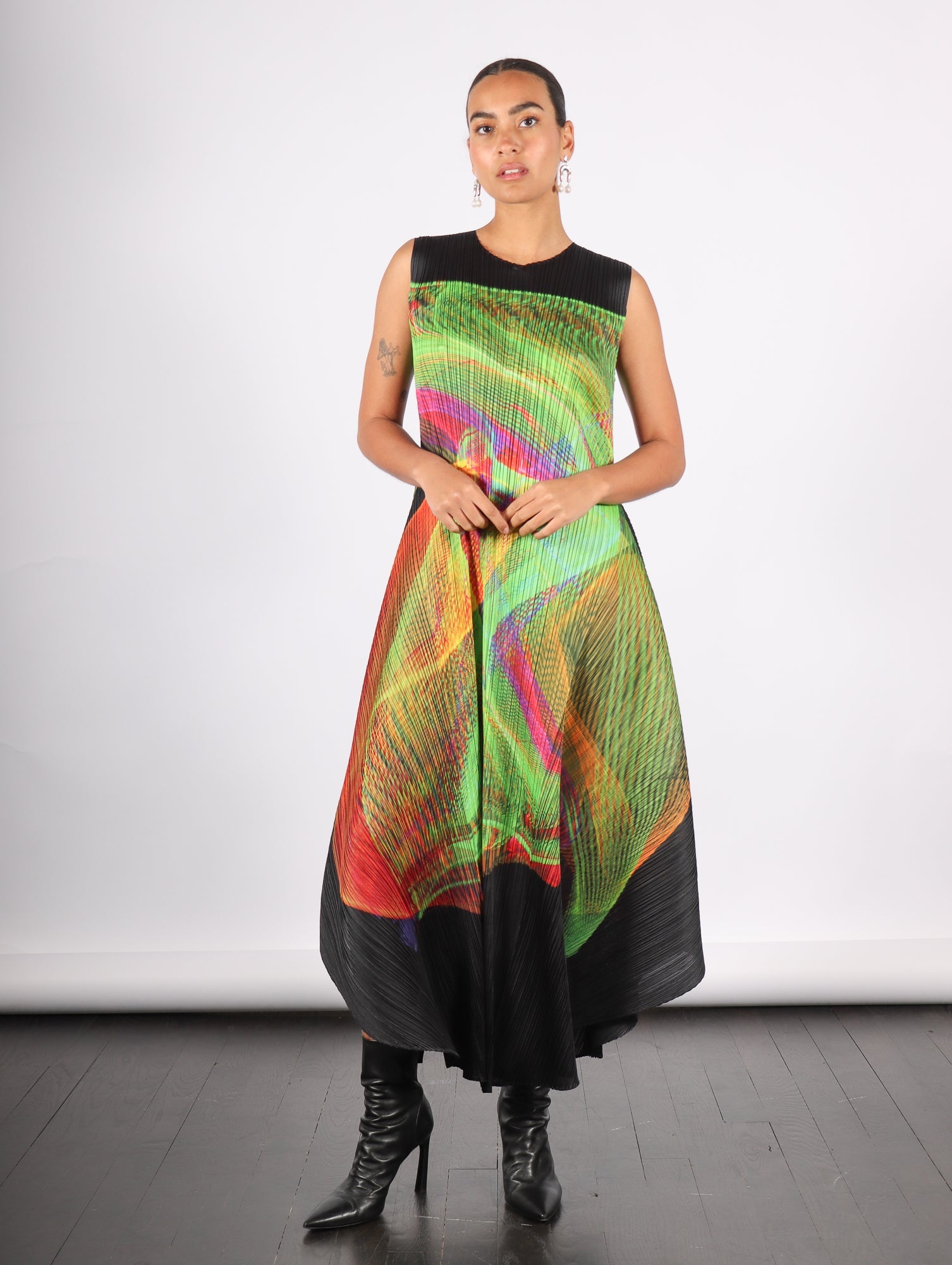 お歳暮・冬ギフト特集 2025 人気ランキング Spectrum Dress in Bright Green by Pleats Please Issey Miyake ワンピース