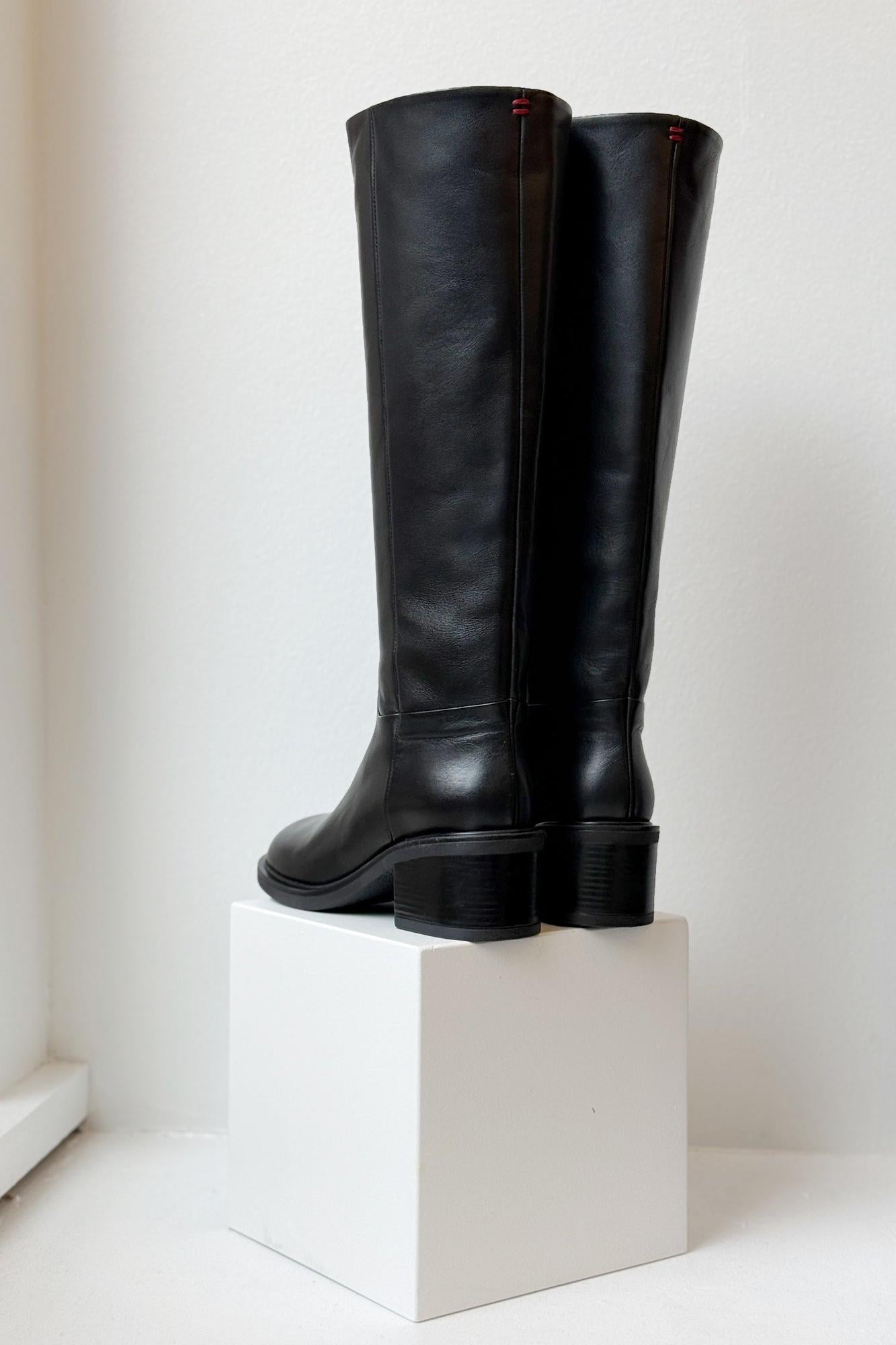 Tall Nole Boot in Old Nero by Halmanera-Halmanera-Idlewild